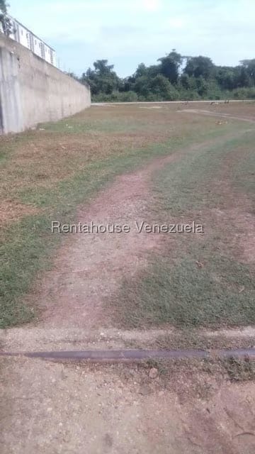 Comercial (Posada) en Venta en Club Campestre El Paraiso, Miranda - 51
