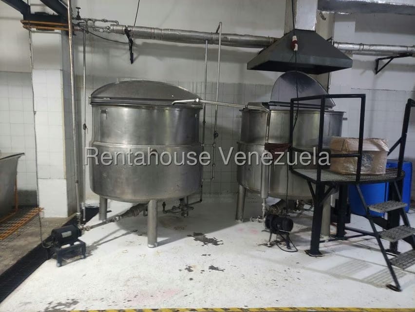 Comercial (Edificio) en Venta en Guaicaipuro, Distrito Metropolitano - 20