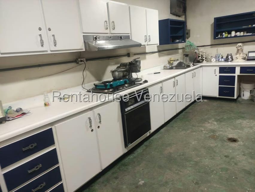 Comercial (Edificio) en Venta en Guaicaipuro, Distrito Metropolitano - 69