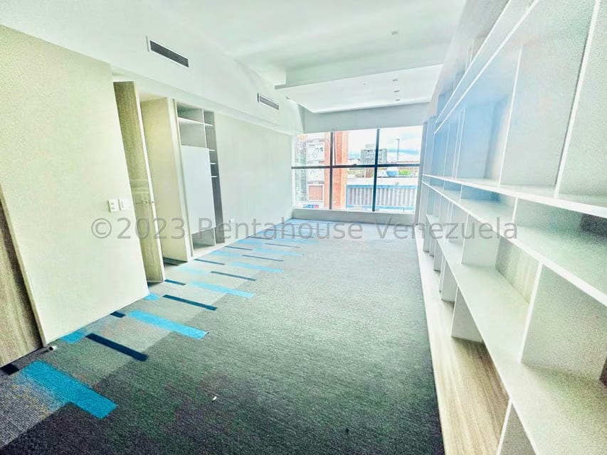 Comercial (Edificio) en Venta en Chacao, Distrito Metropolitano - 21