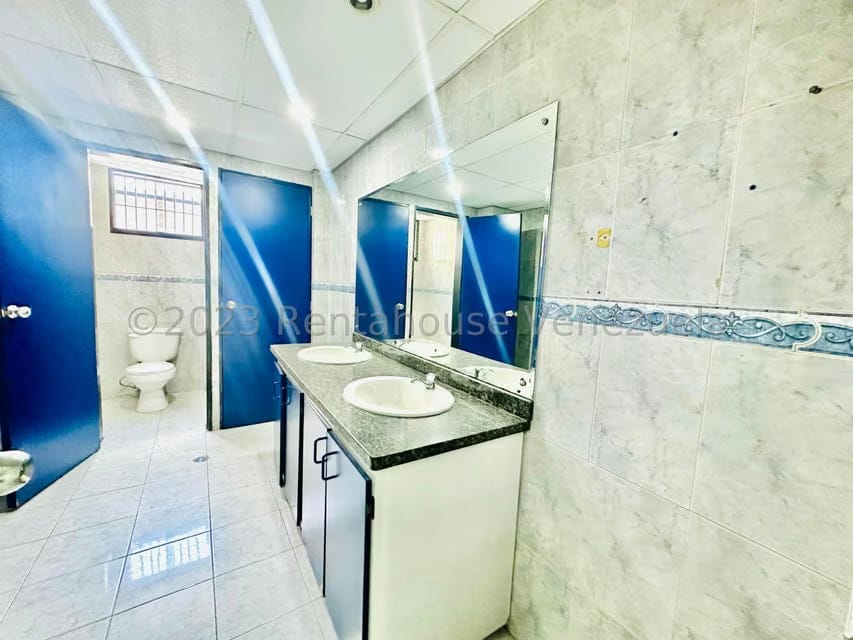Comercial (Edificio) en Venta en Chacao, Distrito Metropolitano - 44