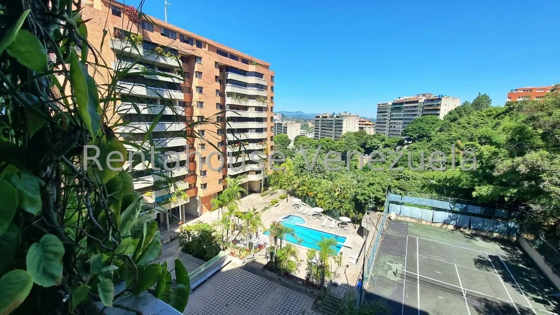 Apartamento (1 Nivel) en Venta en Las Esmeraldas, Distrito Metropolitano