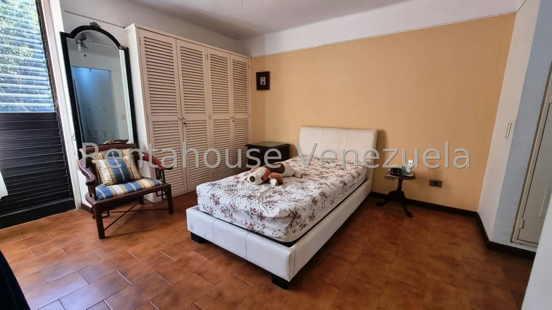Apartamento (1 Nivel) en Venta en Las Esmeraldas, Distrito Metropolitano - 8