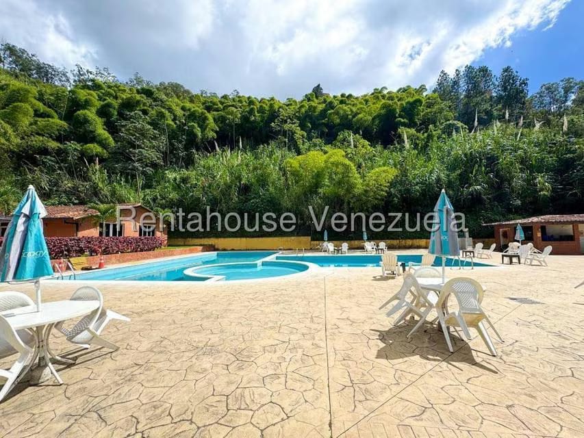 Apartamento (1 Nivel) en Venta en Colinas de La Tahona, Distrito Metropolitano - 23