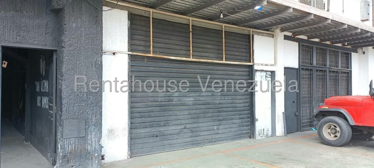 Comercial (Local Comercial) en Alquiler en Sector Sucua, Miranda - 23