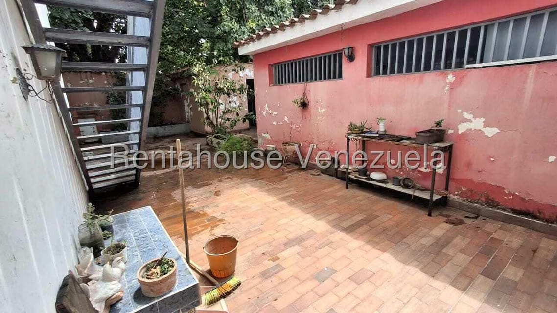 Casa (1 Nivel) en Venta en Del Este, Lara - 28