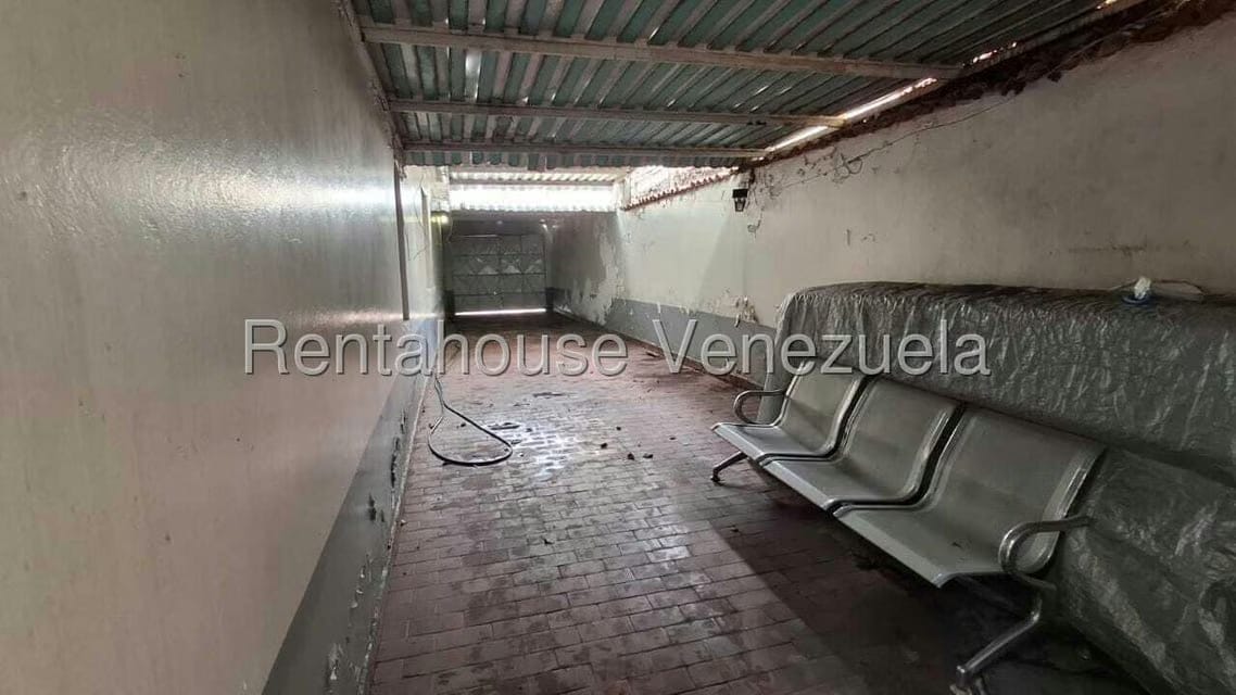 Casa (1 Nivel) en Venta en Del Este, Lara - 31
