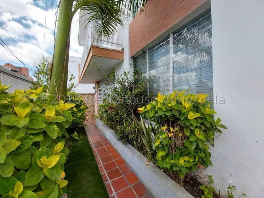 Casa (1 Nivel) en Venta en Del Este, Lara - 36