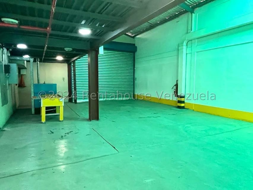 Comercial (Galpon - Deposito) en Venta en Los Naranjos, Miranda - 14