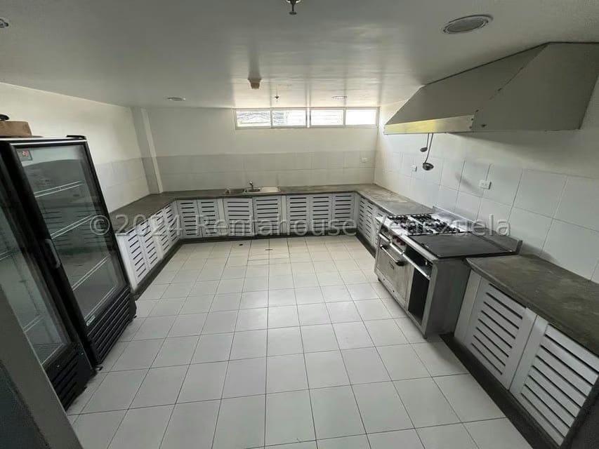 Comercial (Galpon - Deposito) en Venta en Los Naranjos, Miranda - 22
