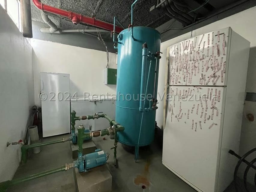 Comercial (Galpon - Deposito) en Venta en Los Naranjos, Miranda - 27