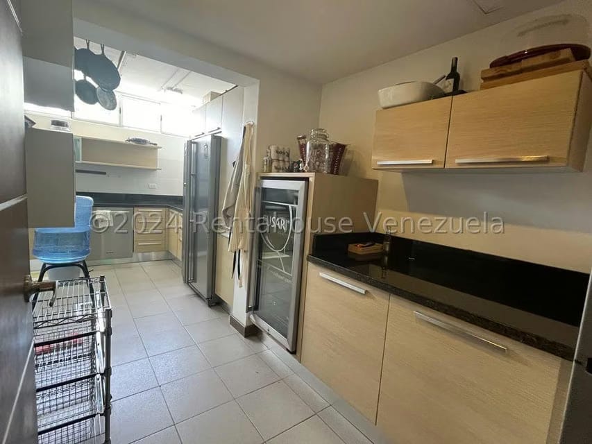 Comercial (Galpon - Deposito) en Venta en Los Naranjos, Miranda - 32