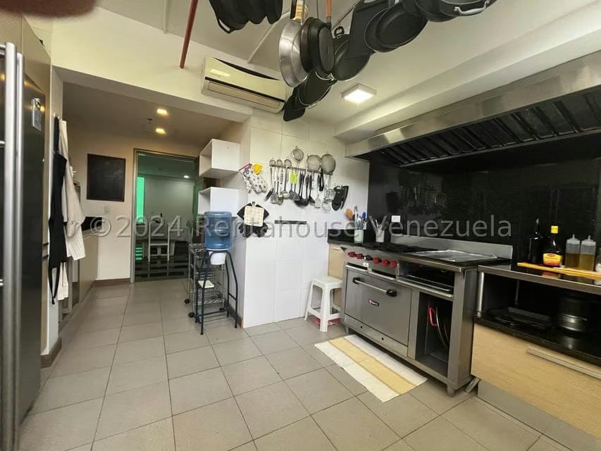 Comercial (Galpon - Deposito) en Venta en Los Naranjos, Miranda - 34