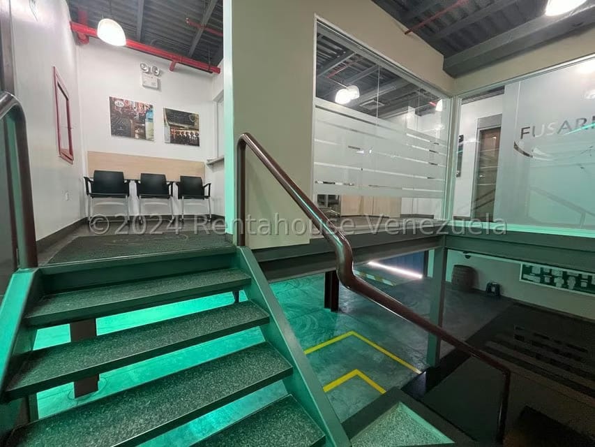 Comercial (Galpon - Deposito) en Venta en Los Naranjos, Miranda - 43