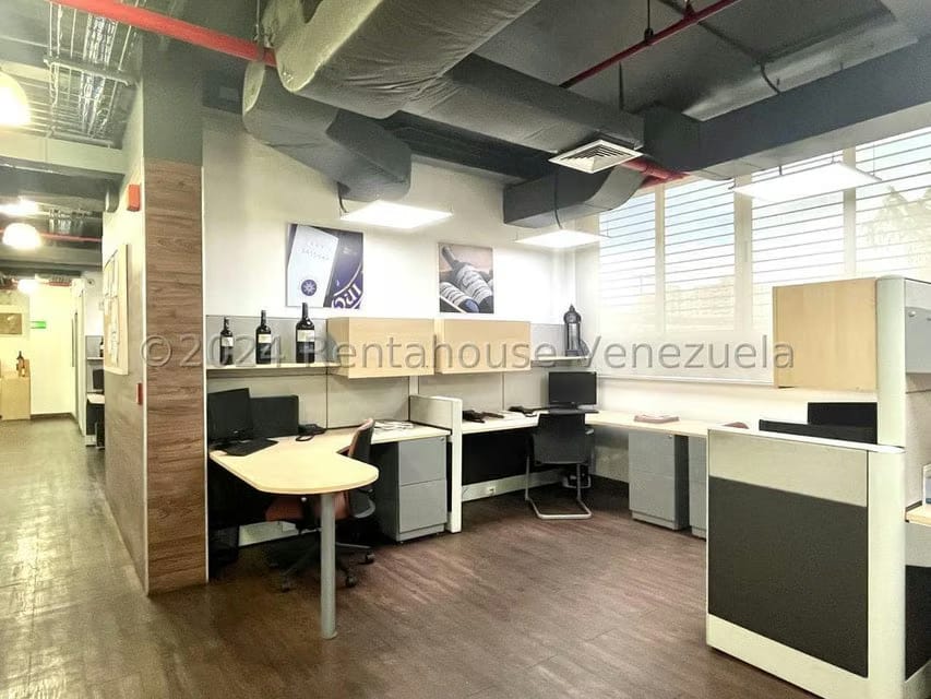 Comercial (Galpon - Deposito) en Venta en Los Naranjos, Miranda - 50