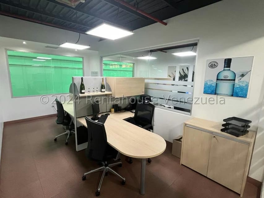Comercial (Galpon - Deposito) en Venta en Los Naranjos, Miranda - 55