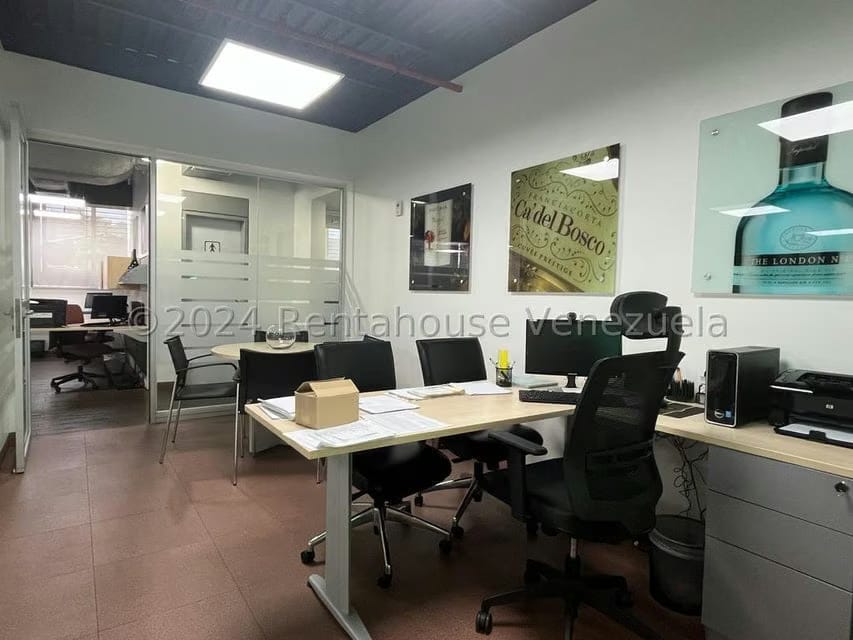 Comercial (Galpon - Deposito) en Venta en Los Naranjos, Miranda - 58
