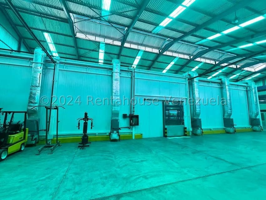 Comercial (Galpon - Deposito) en Venta en Los Naranjos, Miranda - 7