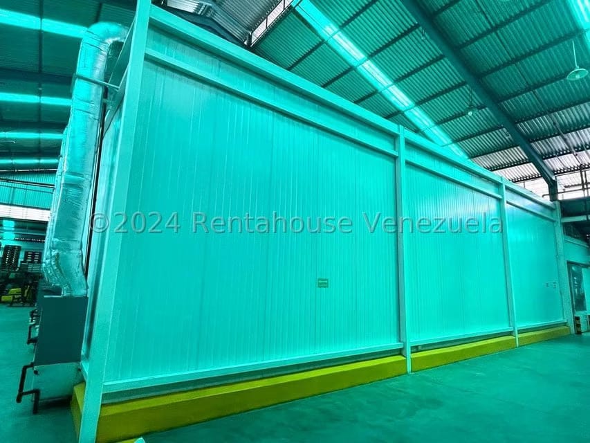 Comercial (Galpon - Deposito) en Venta en Los Naranjos, Miranda - 8