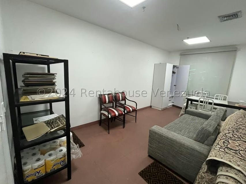 Comercial (Galpon - Deposito) en Venta en Los Naranjos, Miranda - 76