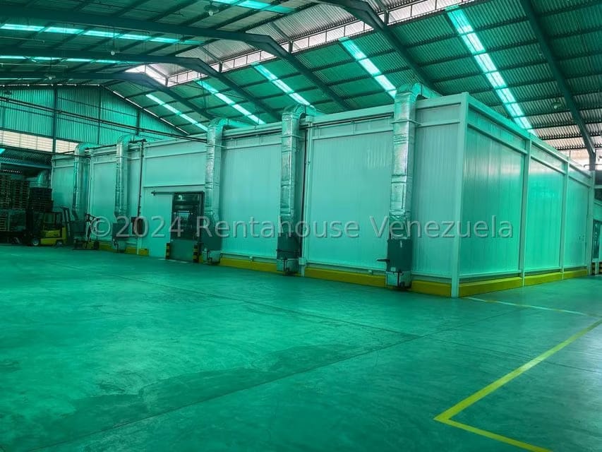 Comercial (Galpon - Deposito) en Venta en Los Naranjos, Miranda - 9