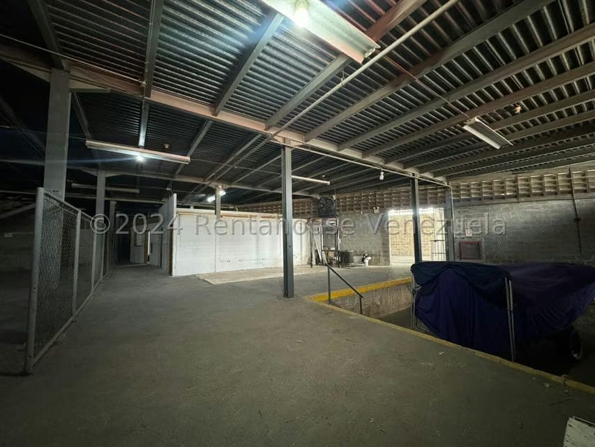 Comercial (Galpon - Deposito) en Venta en Guatire, Miranda - 13
