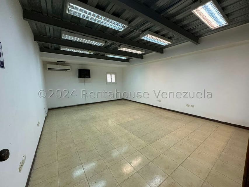 Comercial (Galpon - Deposito) en Venta en Guatire, Miranda - 21