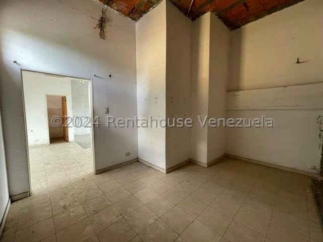 Comercial (Local Comercial) en Alquiler en Centro, Portuguesa - 3