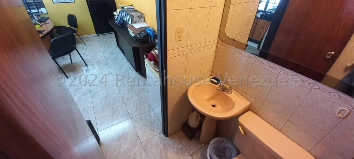 Terreno (Comercial) en Venta en Catia, Distrito Metropolitano - 18