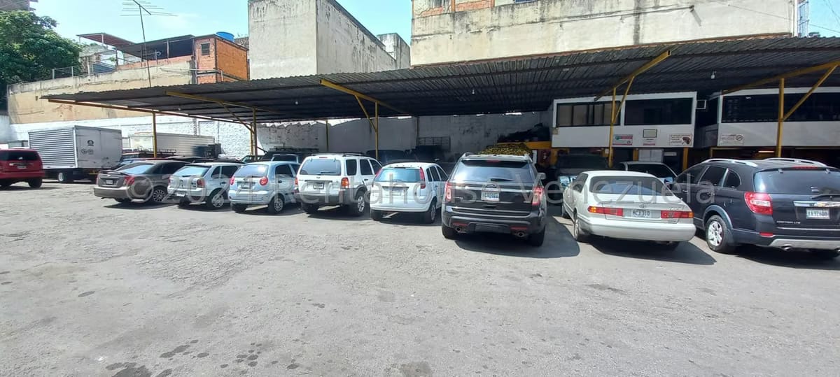 Terreno (Comercial) en Venta en Catia, Distrito Metropolitano - 25