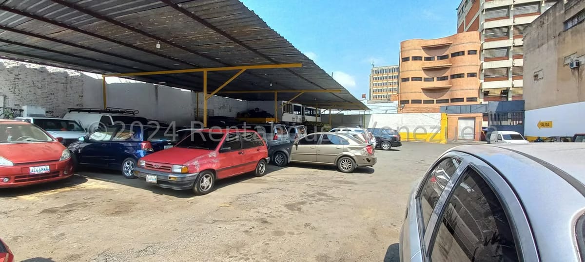 Terreno (Comercial) en Venta en Catia, Distrito Metropolitano - 26