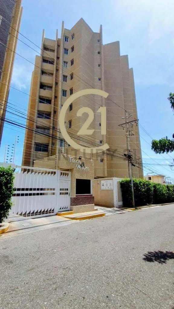 Edificio Terra A Mare - Av El Milagro Sector Don Bosco Excelente Ubicación