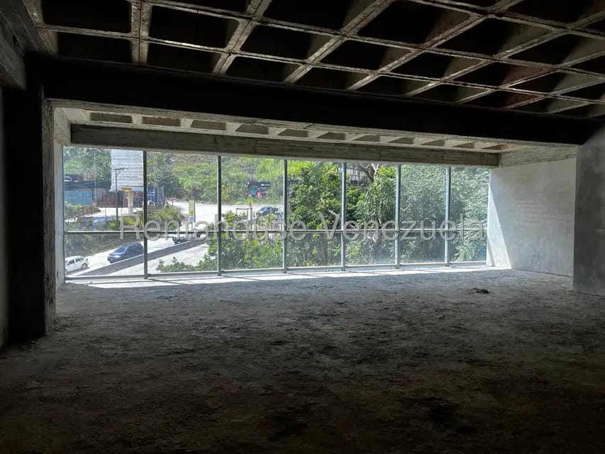 Comercial (Oficina) en Alquiler en Los Naranjos del Cafetal, Distrito Metropolitano - 11