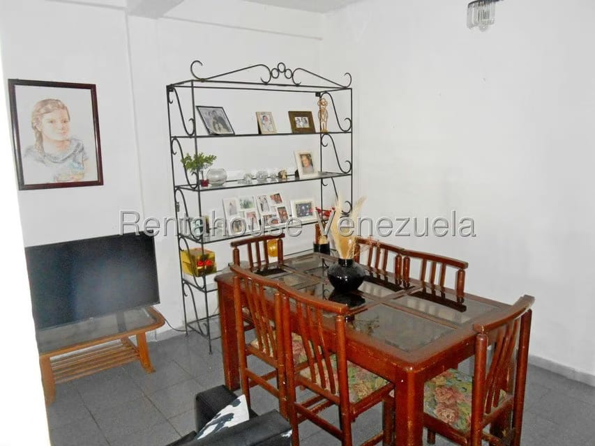 Casa (Duplex) en Venta en Parroquia Juan de Villegas, Lara - 11