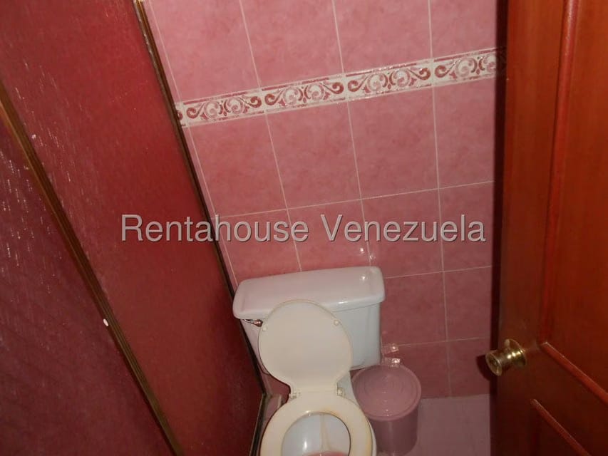 Casa (Duplex) en Venta en Parroquia Juan de Villegas, Lara - 18