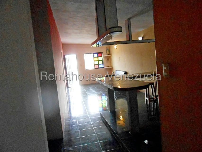 Casa (Duplex) en Venta en Parroquia Juan de Villegas, Lara - 29