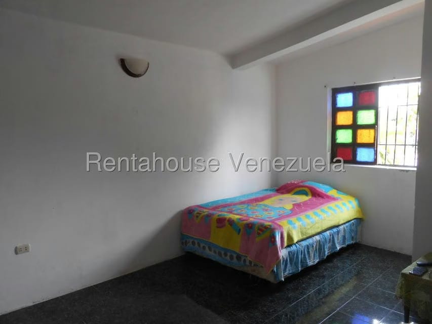 Casa (Duplex) en Venta en Parroquia Juan de Villegas, Lara - 35
