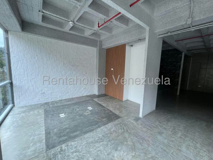 Comercial (Oficina) en Alquiler en Cerro Verde, Distrito Metropolitano - 13