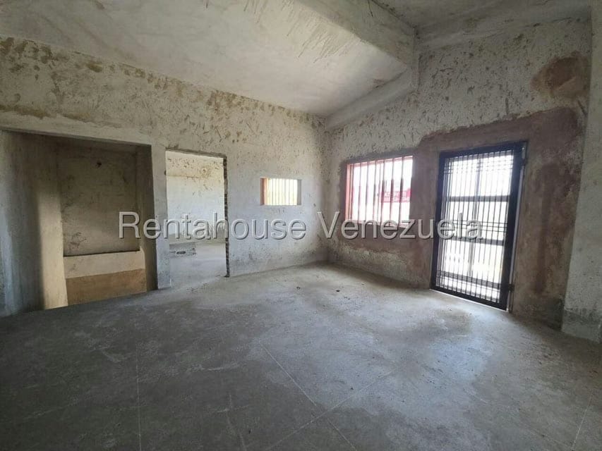 Comercial (Local Comercial) en Venta en Avenida Intercomunal, Zulia - 18