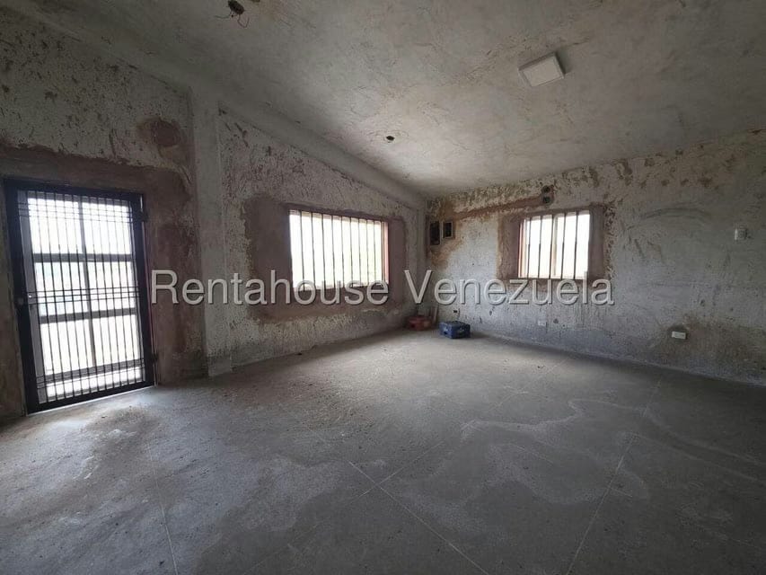 Comercial (Local Comercial) en Venta en Avenida Intercomunal, Zulia - 21