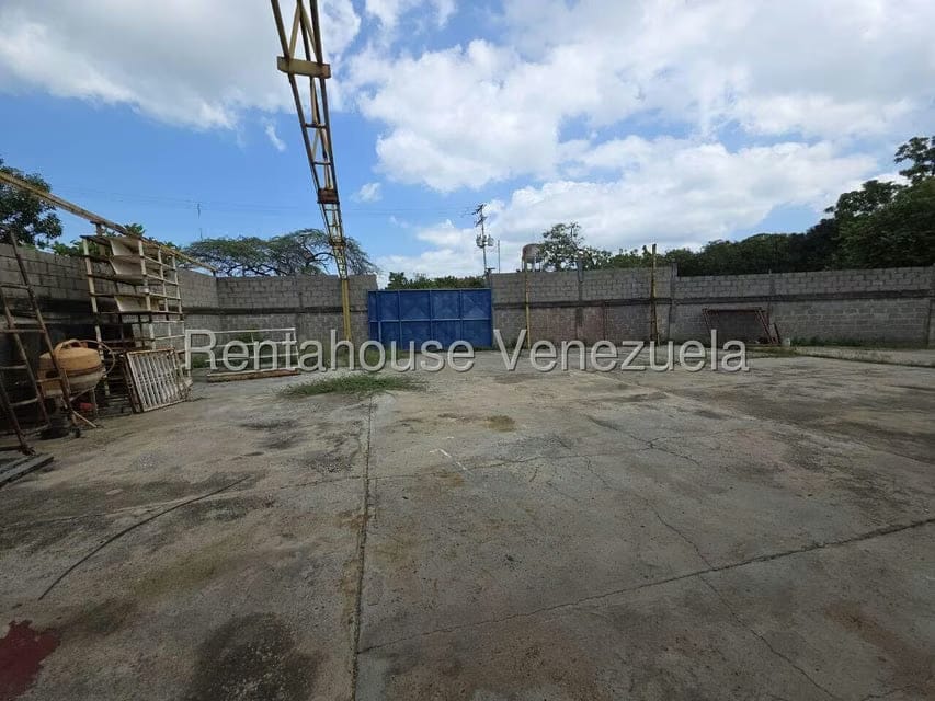 Comercial (Local Comercial) en Venta en Avenida Intercomunal, Zulia - 27