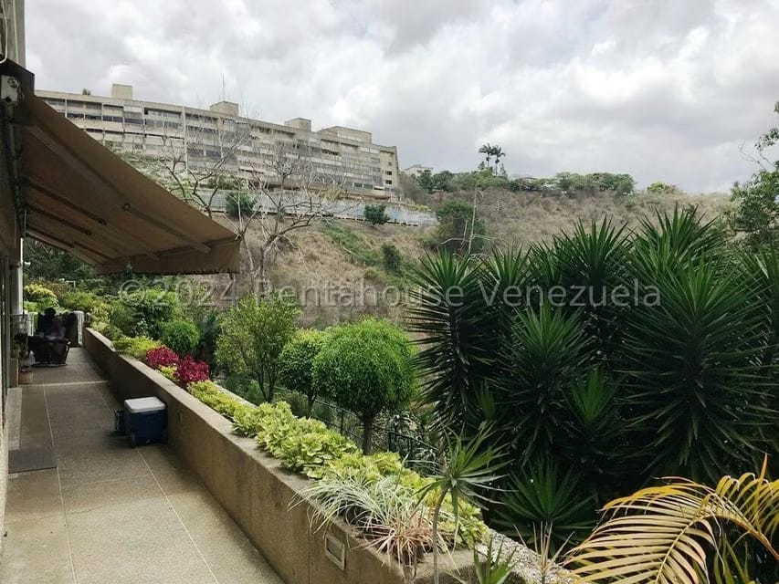 Apartamento (Duplex) en Venta en Los Samanes, Distrito Metropolitano - 16