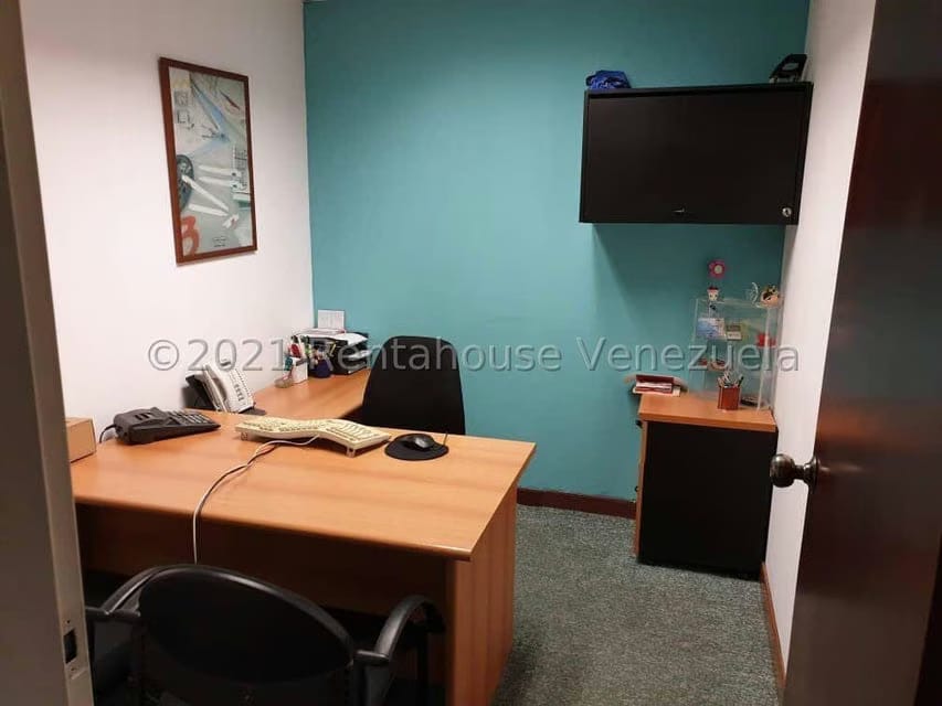 Comercial (Oficina) en Venta en El Bosque, Distrito Metropolitano - 11