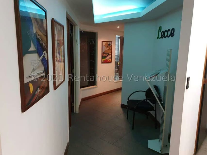 Comercial (Oficina) en Venta en El Bosque, Distrito Metropolitano - 5