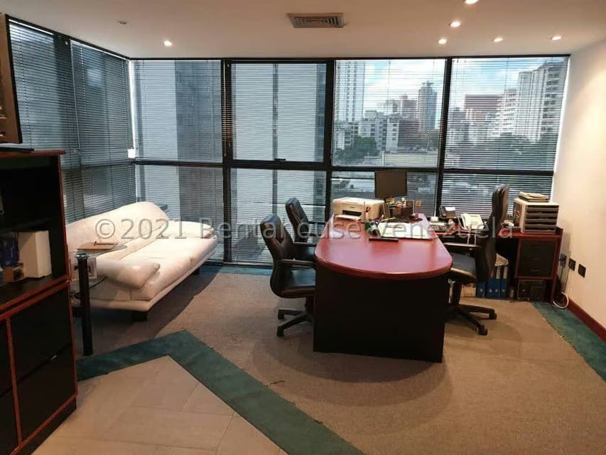 Comercial (Oficina) en Venta en El Bosque, Distrito Metropolitano - 7