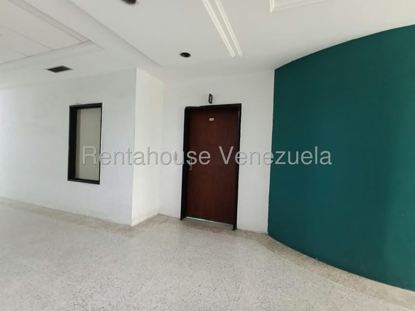 Comercial (Oficina) en Venta en Sabana Larga, Aragua - 2