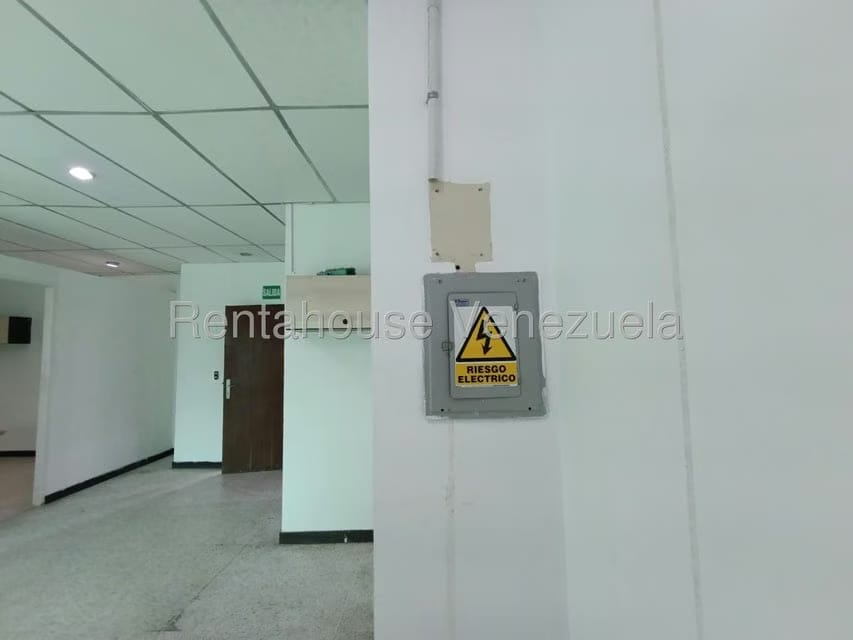 Comercial (Oficina) en Venta en Sabana Larga, Aragua - 13