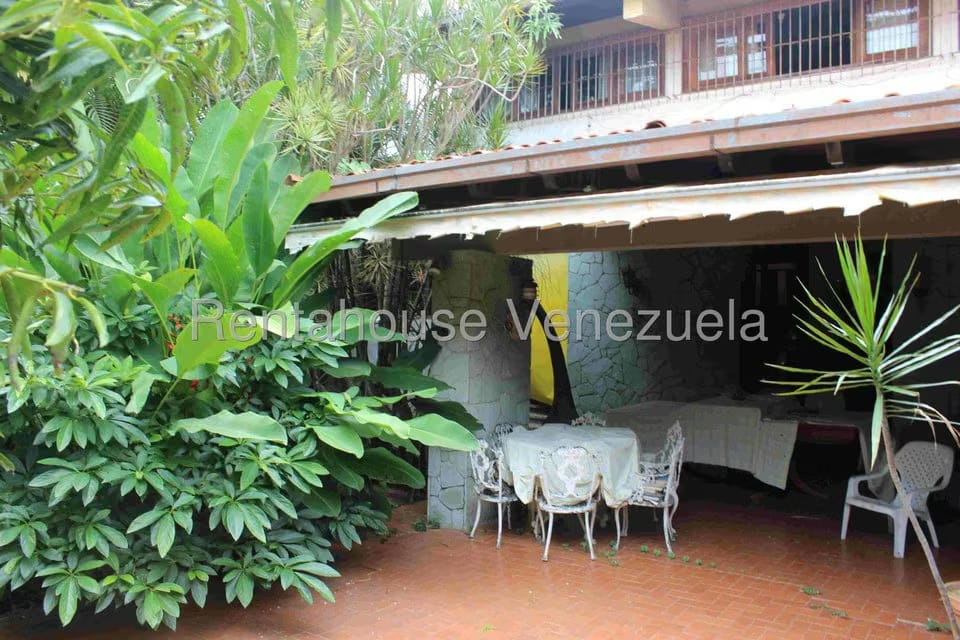 Casa (Multipes Niveles) en Venta en Alta Florida, Distrito Metropolitano - 28