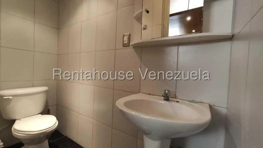 Comercial (Oficina) en Alquiler en San Martin, Zulia - 12