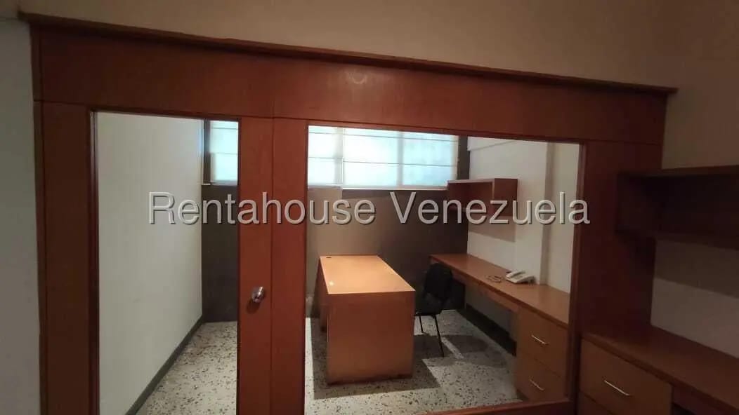 Comercial (Oficina) en Alquiler en San Martin, Zulia - 14